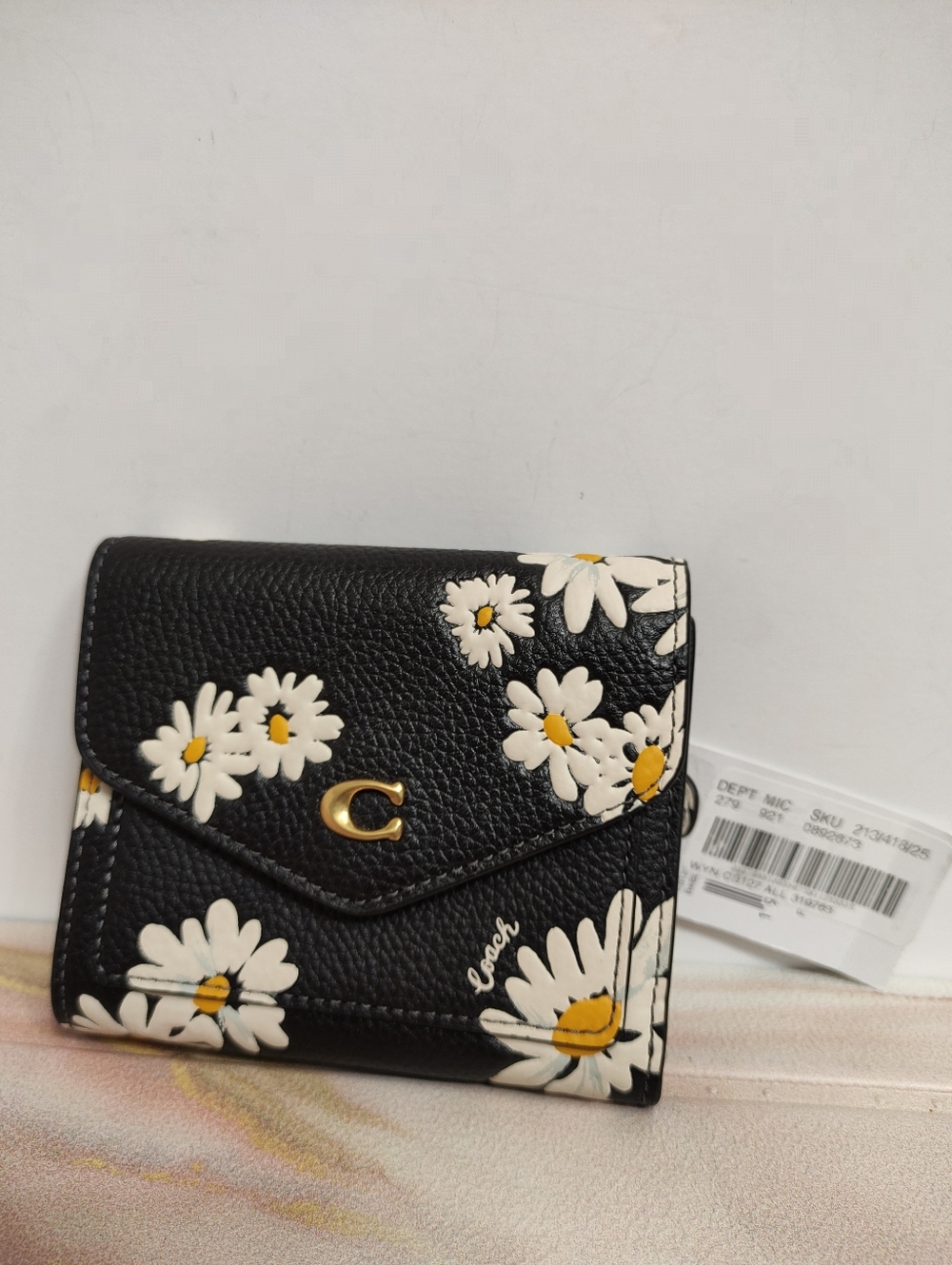 NWT Coach CS127 Wyn Small Wallet With Floral Print - Picture 2 of 13